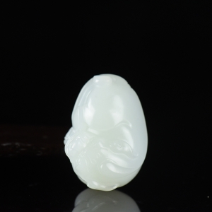 籽料和田白玉貔貅吊坠