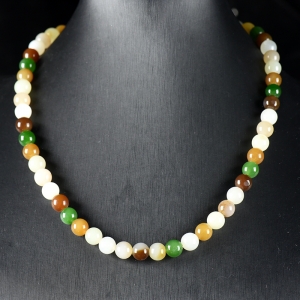 8mm山料和田玉多宝项链