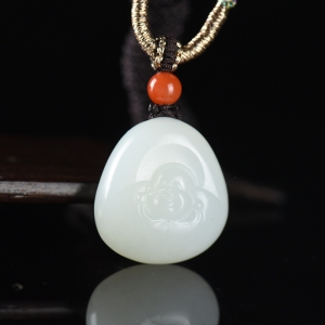 籽料和田白玉弥勒佛吊坠