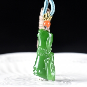 山料和田碧玉节节高吊坠