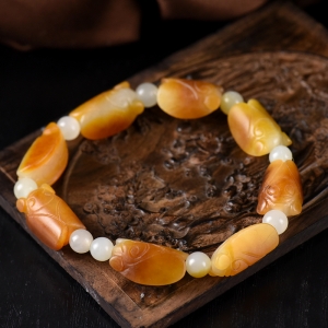 籽料和田玉一鸣惊人单圈手串