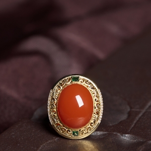 18K樱桃红南红戒指