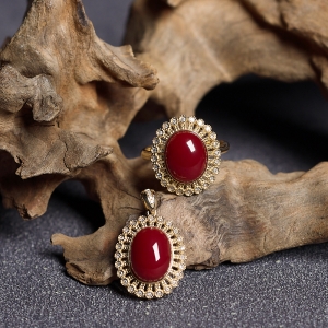 18K阿卡牛血红珊瑚戒指/吊坠套装
