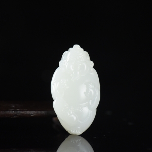 山流水料和田羊脂白玉财神吊坠