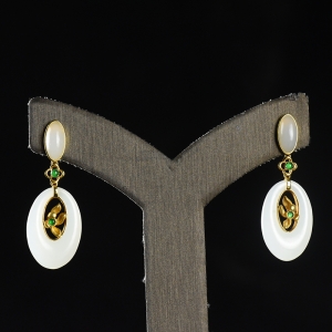 籽料和田白玉荷花耳坠