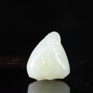 籽料和田白玉莲蓬吊坠