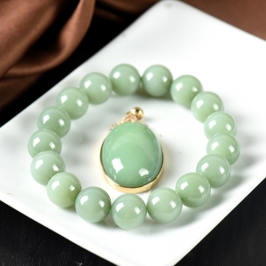 山料和田碧玉鸭蛋青套装