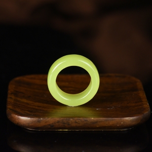 山料和田黄玉指环