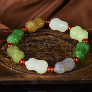 山料和田玉多宝白菜单圈手串