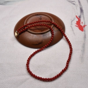 沙丁牛血红珊瑚手链