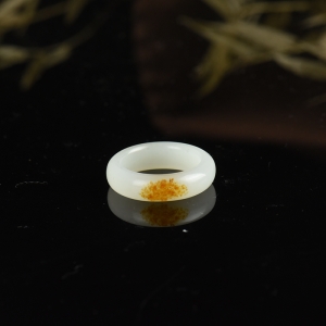 籽料和田白玉指环