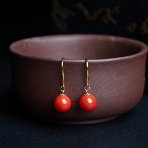 18K沙丁珊瑚圆珠耳环