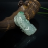 糯冰种飘翠翡翠吊坠-红掌柜