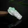 豆种飘翠翡翠寿星吊坠-红掌柜
