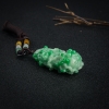 天然糯种飘翠翡翠百财吊坠-红掌柜