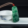 翠绿翡翠山水吊坠-红掌柜