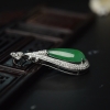 金镶钻糯冰种阳绿翡翠吊坠-红掌柜