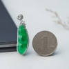 冰种阳绿翡翠吊坠-红掌柜