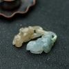 缅甸天然糯冰种俏色翡翠吊坠-红掌柜