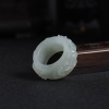 浅绿翡翠龙纹扳指-红掌柜