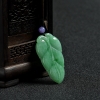 浅绿翡翠金枝玉叶吊坠-红掌柜