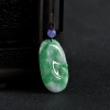 天然豆种飘翠翡翠如意吊坠-红掌柜