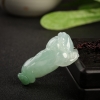 豆种浅绿翡翠貔貅吊坠-红掌柜