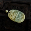 糯种黄翡兰花挂件-红掌柜