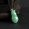 豆种豆绿翡翠吊坠-红掌柜