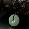 天然糯种浅绿翡翠平安扣吊坠-红掌柜