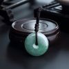 缅甸A货天然糯种飘绿翡翠平安扣吊坠 - 红掌柜