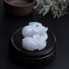 天然糯种飘绿翡翠牛吊坠-红掌柜