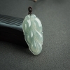 浅绿翡翠叶子吊坠-红掌柜
