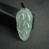 糯冰种浅绿翡翠吊坠-红掌柜