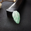 天然糯种淡绿翡翠金枝玉叶吊坠 - 红掌柜