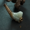 和田玉貔貅烟嘴-红掌柜