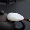 俄罗斯天然山料和田白玉吊坠-红掌柜