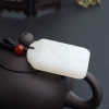 俄罗斯天然山料和田白玉吊坠-红掌柜
