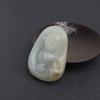 天然籽料青白玉戏蟾吊坠 - 红掌柜