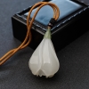 青白玉玉兰花吊坠-红掌柜