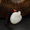 新疆和田玉籽料天鹅吊坠 - 红掌柜