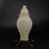 新疆天然籽料和田白玉寿瓶摆件-红掌柜