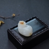 天然籽料和田玉貔貅吊坠-红掌柜