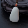 天然籽料和田玉福在眼前吊坠-红掌柜