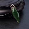 18K金镶钻山料和田碧玉随形吊坠-红掌柜