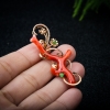 天然台湾阿卡正红珊瑚原枝吊坠-红掌柜