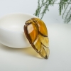 天然棕珀吊坠-红掌柜