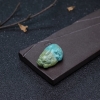 天然高瓷铁线俏色绿松石带子上朝吊坠-红掌柜