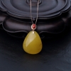 18K金镶鸡油黄蜜蜡水滴项链-红掌柜