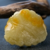 波罗的海俏色蜜蜡花吊坠-红掌柜